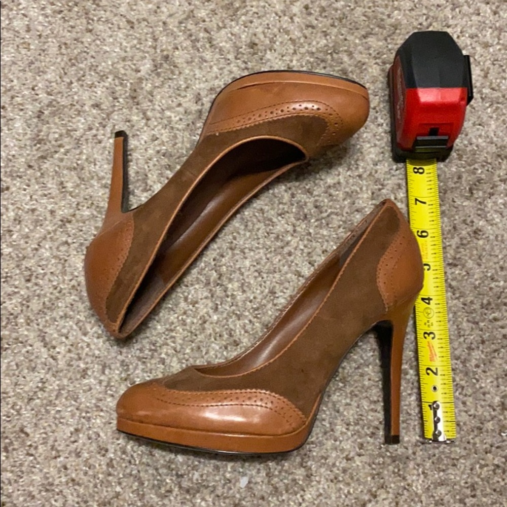 Lauren Ralph Lauren Brown Tan Heels